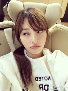 娱乐吃瓜酱自拍,揭秘明星幕后生活点滴 第2张 娱乐吃瓜酱自拍,揭秘明星幕后生活点滴 第2张