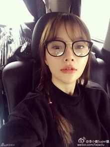 娱乐吃瓜酱自拍,揭秘明星幕后生活点滴 第3张 娱乐吃瓜酱自拍,揭秘明星幕后生活点滴 第3张