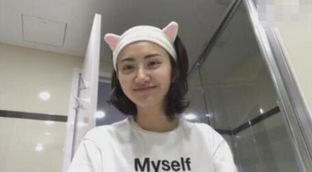 娱乐吃瓜景甜是谁啊,娱乐圈的“吃瓜”女神 第2张 娱乐吃瓜景甜是谁啊,娱乐圈的“吃瓜”女神 第2张